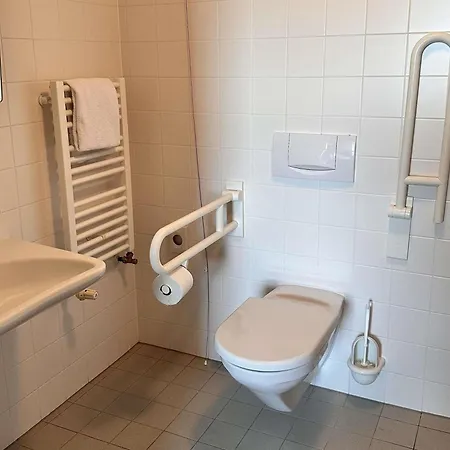 Ibis Hotel Berlin Spandau-3